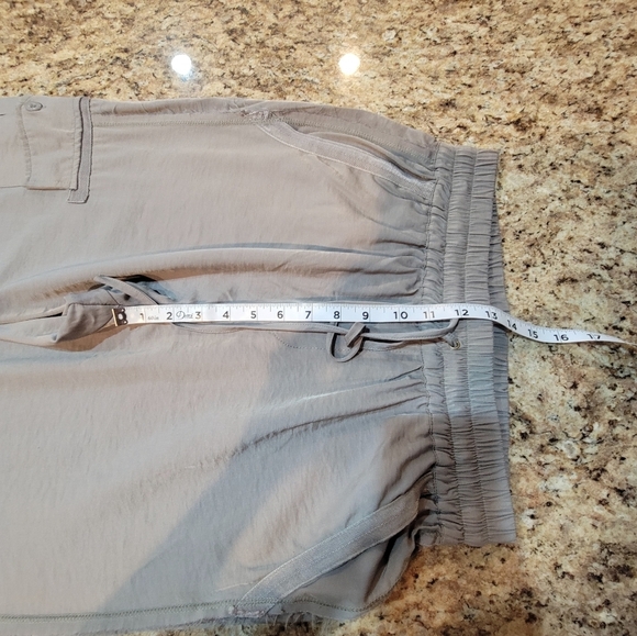 Anthro Tiny Gray Cargo Pants Women's Size Small - Picture 12 of 12